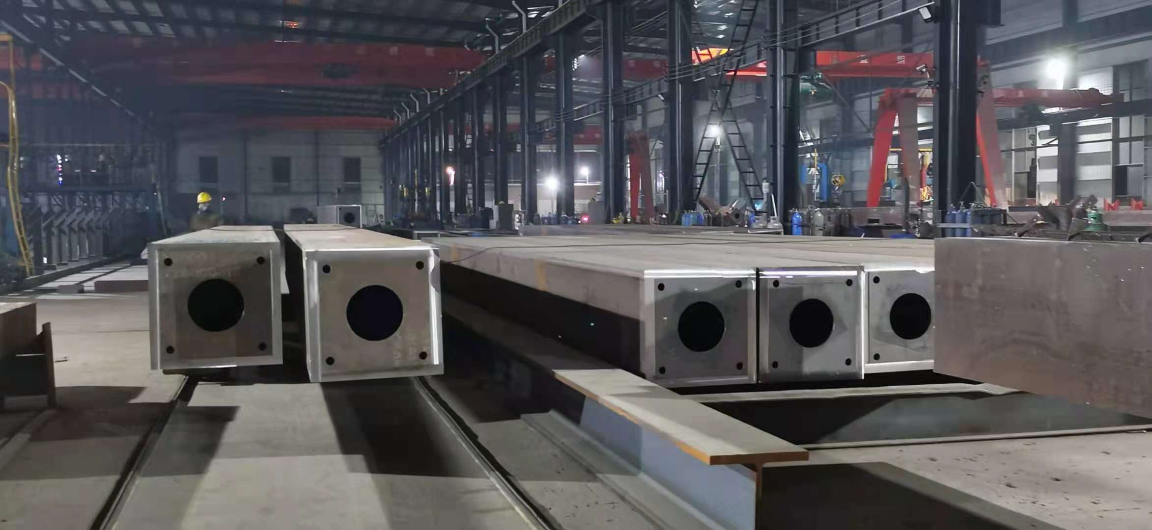 上海加工厂钢结构构件制作加工流程的全部流程。